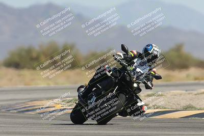 media/Oct-02-2025-Racers Edge (Thu) [[2c91cb6ab3]]/3-B Group/Session 5-Turn 15 (215pm)/